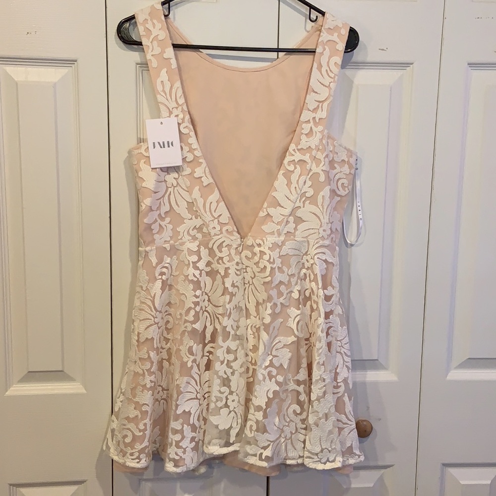 Dress - Picture 2 of 2
